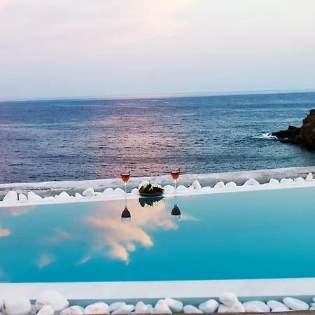 Athina Chora (Ios)