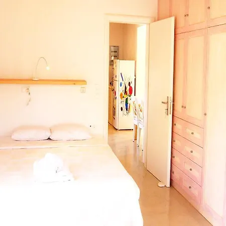Athina Holiday home *
