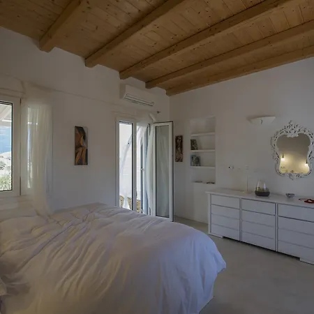Holiday home Athina *